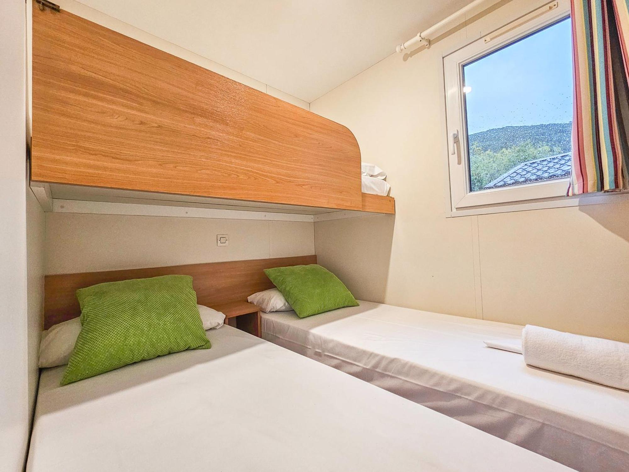 Bungalows Y Cabanas Solopuent Natur Castiello de Jaca Exterior photo